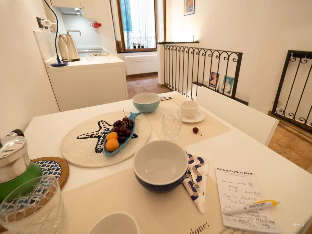 Zia Rina Studio Vernazza Italien
