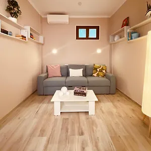  Apartment Casetta Di